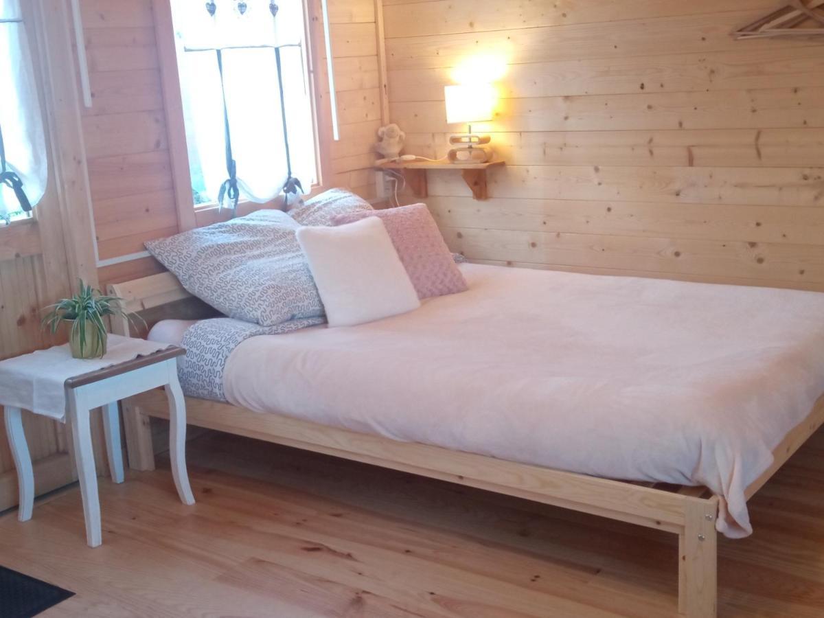 Chambre Studio Photo Chalet Sdb Partagee A Proximite Chavagne Ngoại thất bức ảnh